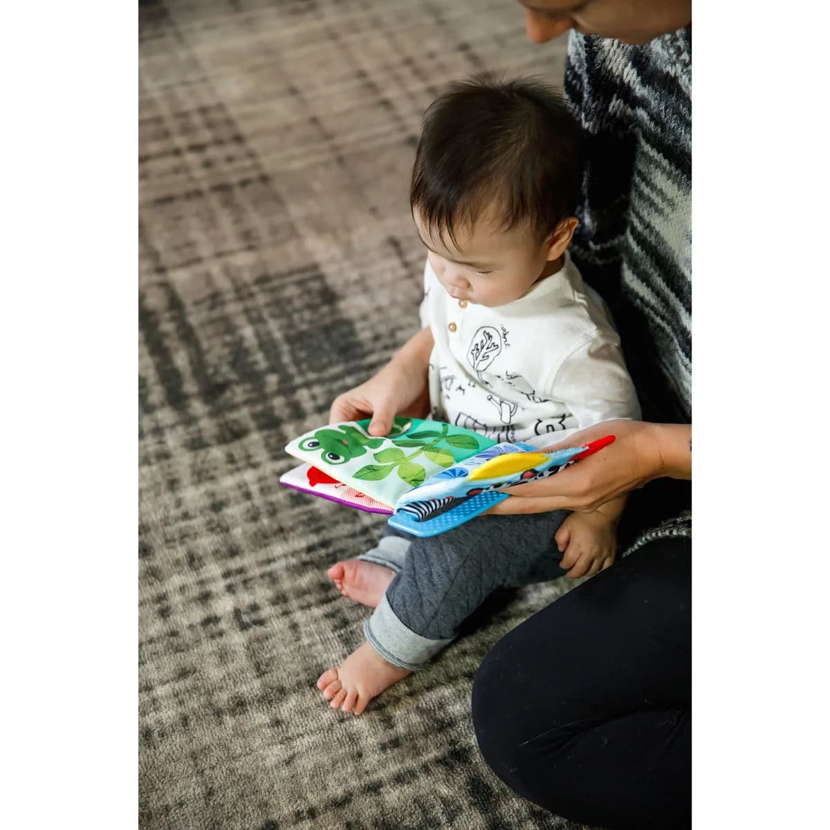 Книга мягкая Baby Einstein Teather Book 11794 фото 7 Книга мягкая Baby Einstein Teather Book 11794 фото 7
