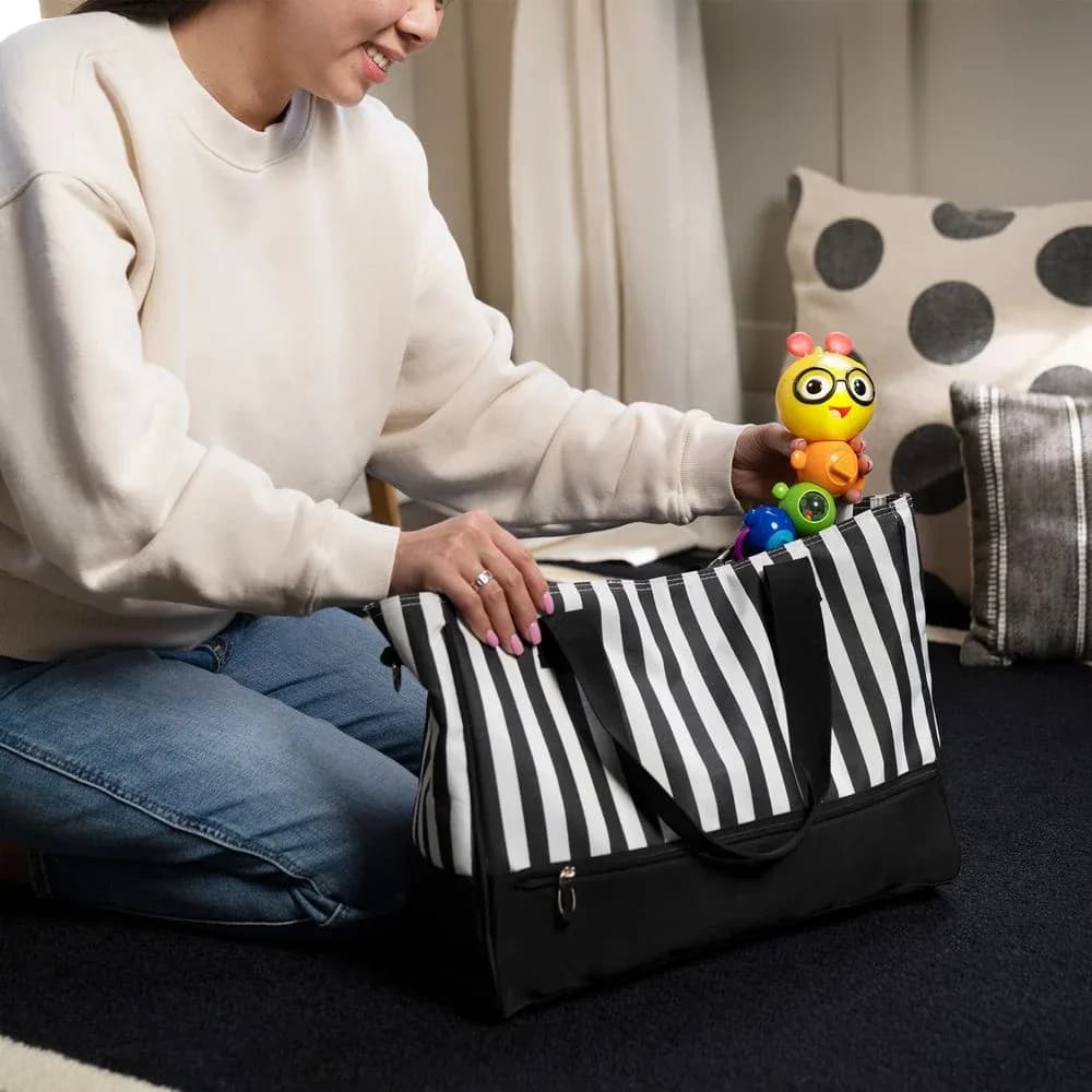 Іграшка розвиваюча Baby Einstein Twist-a-Pal Cal 16828 фото 3 Іграшка розвиваюча Baby Einstein Twist-a-Pal Cal 16828 фото 3
