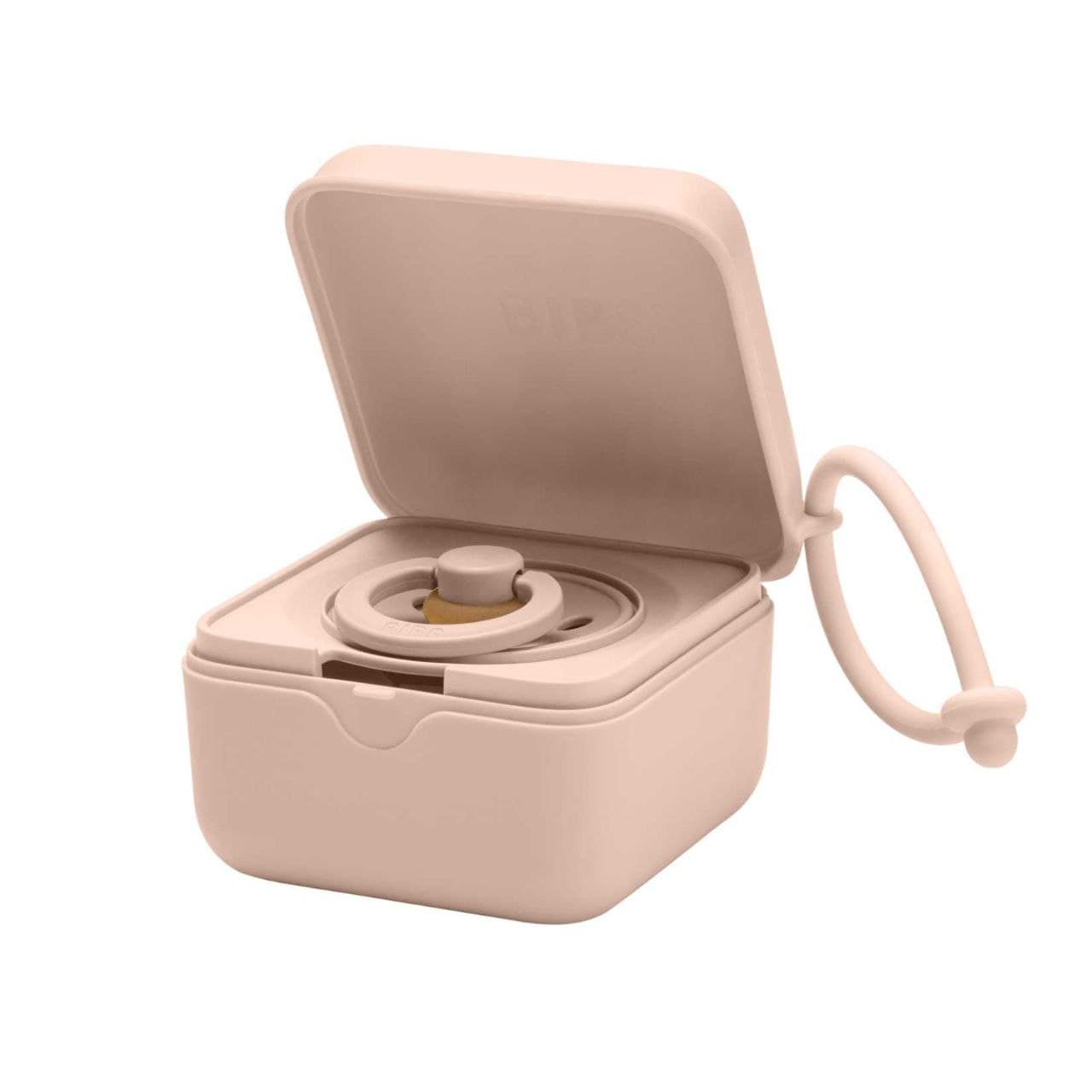 Контейнер для пустышек BIBS Pacifier Box Blush 4200244