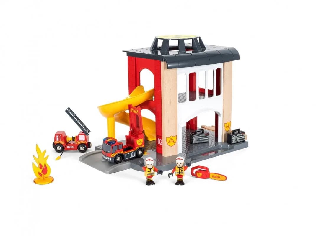 Игровой набор Пожарная станция Brio 33833 фото 3 Игровой набор Пожарная станция Brio 33833 фото 3
