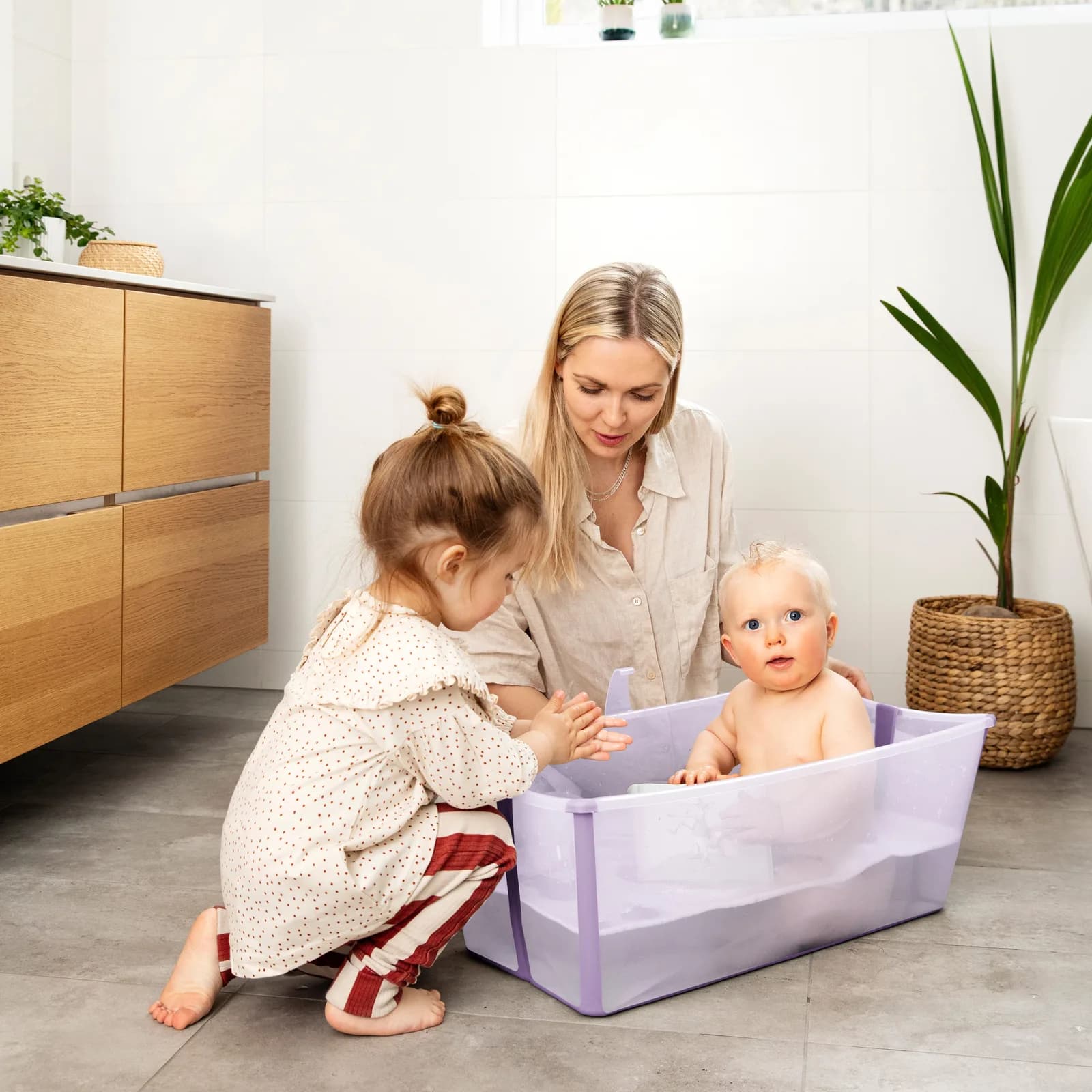 Ванна дитяча складна Stokke Flexi Bath 531914 фото 2 Ванна дитяча складна Stokke Flexi Bath 531914 фото 2