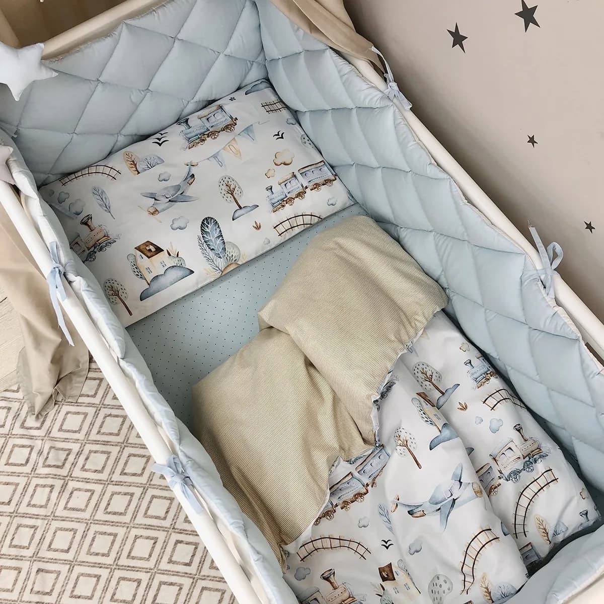 Постільний комплект Маленька Соня Baby Mix Паровозики 6од 0291559 фото 2 Постільний комплект Маленька Соня Baby Mix Паровозики 6од 0291559 фото 2
