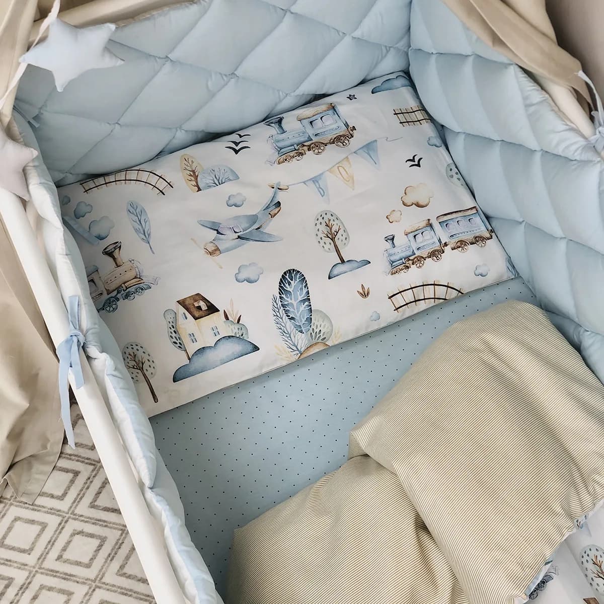 Постільний комплект Маленька Соня Baby Mix Паровозики 6од 0291559 фото 3 Постільний комплект Маленька Соня Baby Mix Паровозики 6од 0291559 фото 3