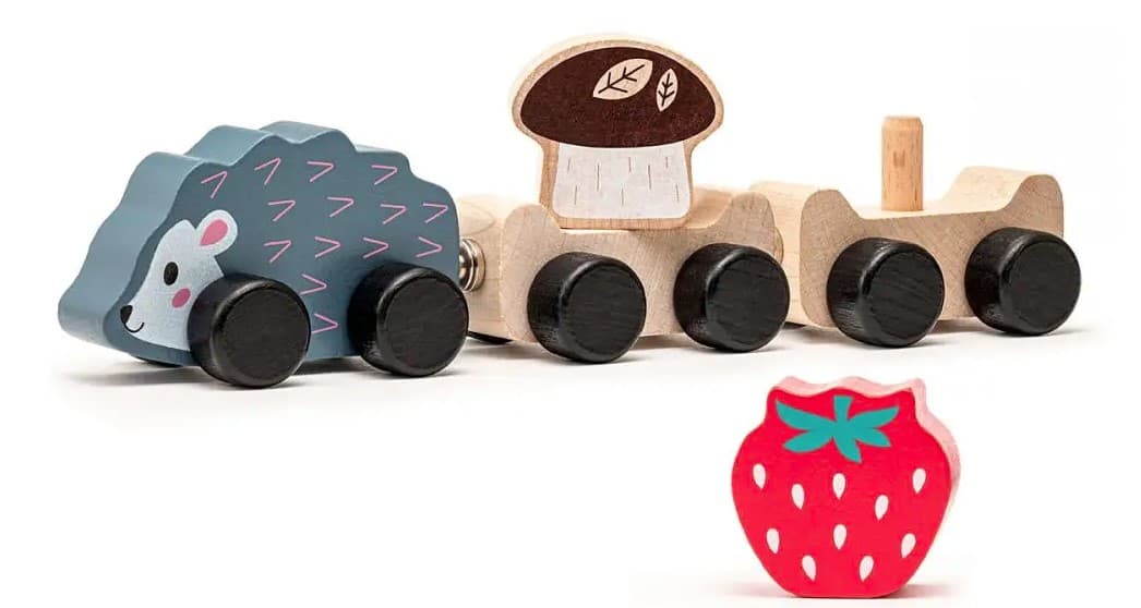 Игрушка деревянная CUBIKA Ежик-путешественник 15467