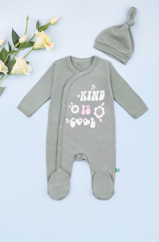Комбинезон+шапка для новорожденных Begisa 0-6 ТО ALK23623-1 - зеленый Комбинезон+шапка для новорожденных Begisa 0-6 ТО ALK23623-1 - зеленый