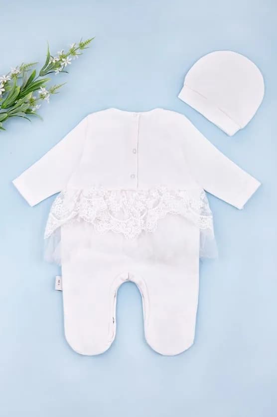 Комбинезон с шапочкой для выписки 0-9 DreamBaby 50168 -молочный фото 5 Комбинезон с шапочкой для выписки 0-9 DreamBaby 50168 -молочный фото 5