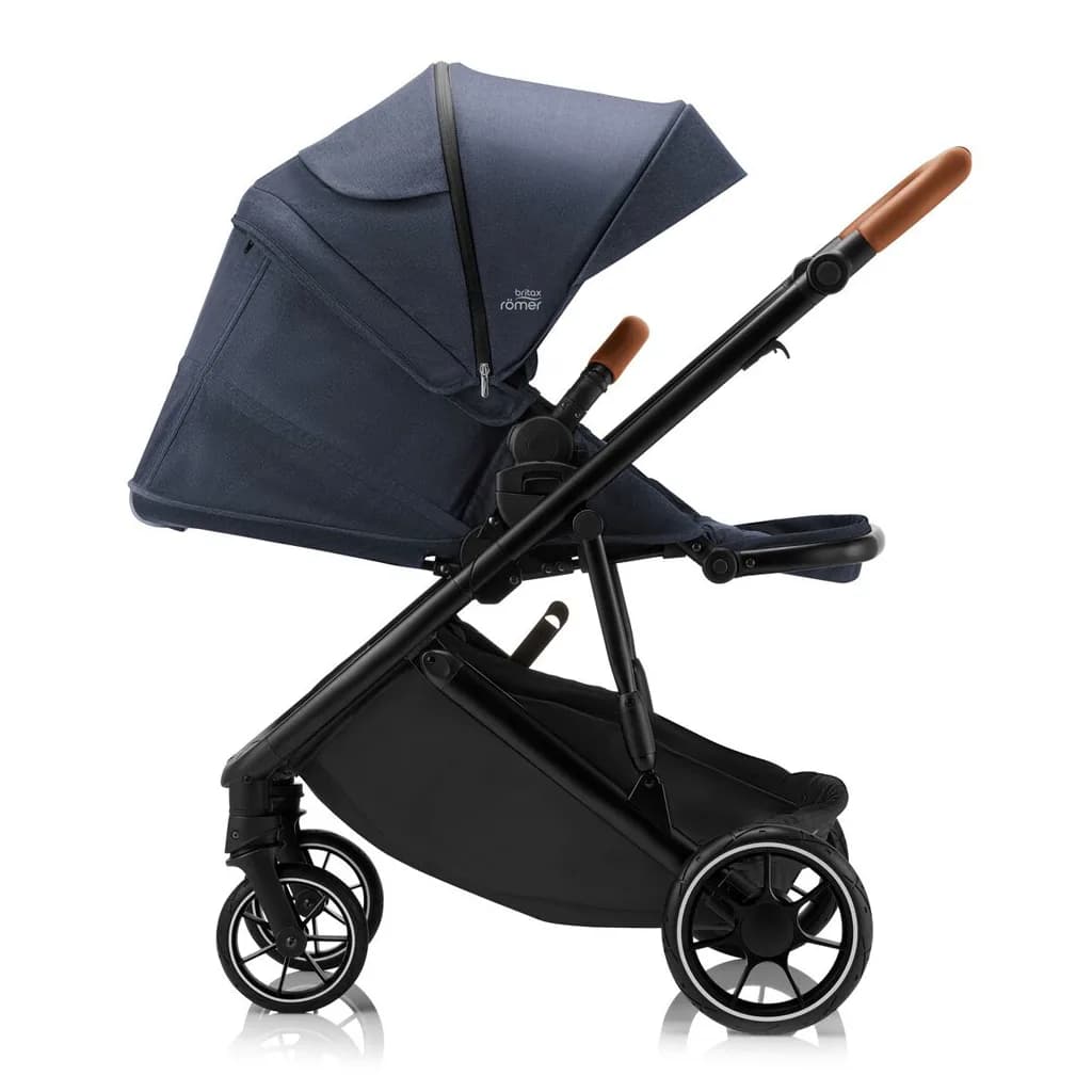 Коляска прогулочная Britax Romer Strider M 2000036103 фото 2 Коляска прогулочная Britax Romer Strider M 2000036103 фото 2