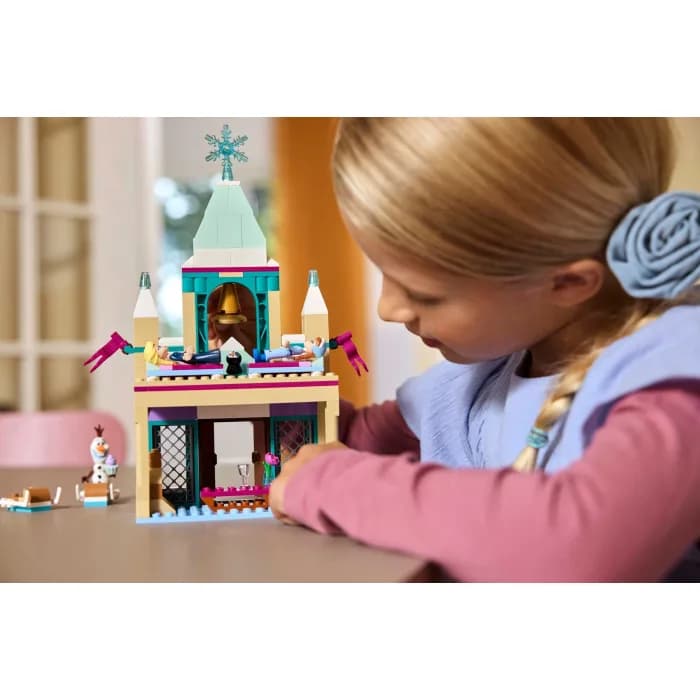 Конструктор Lego Disney Замерзлий замок в королівстві Ерендел 177дет 43265 фото 8