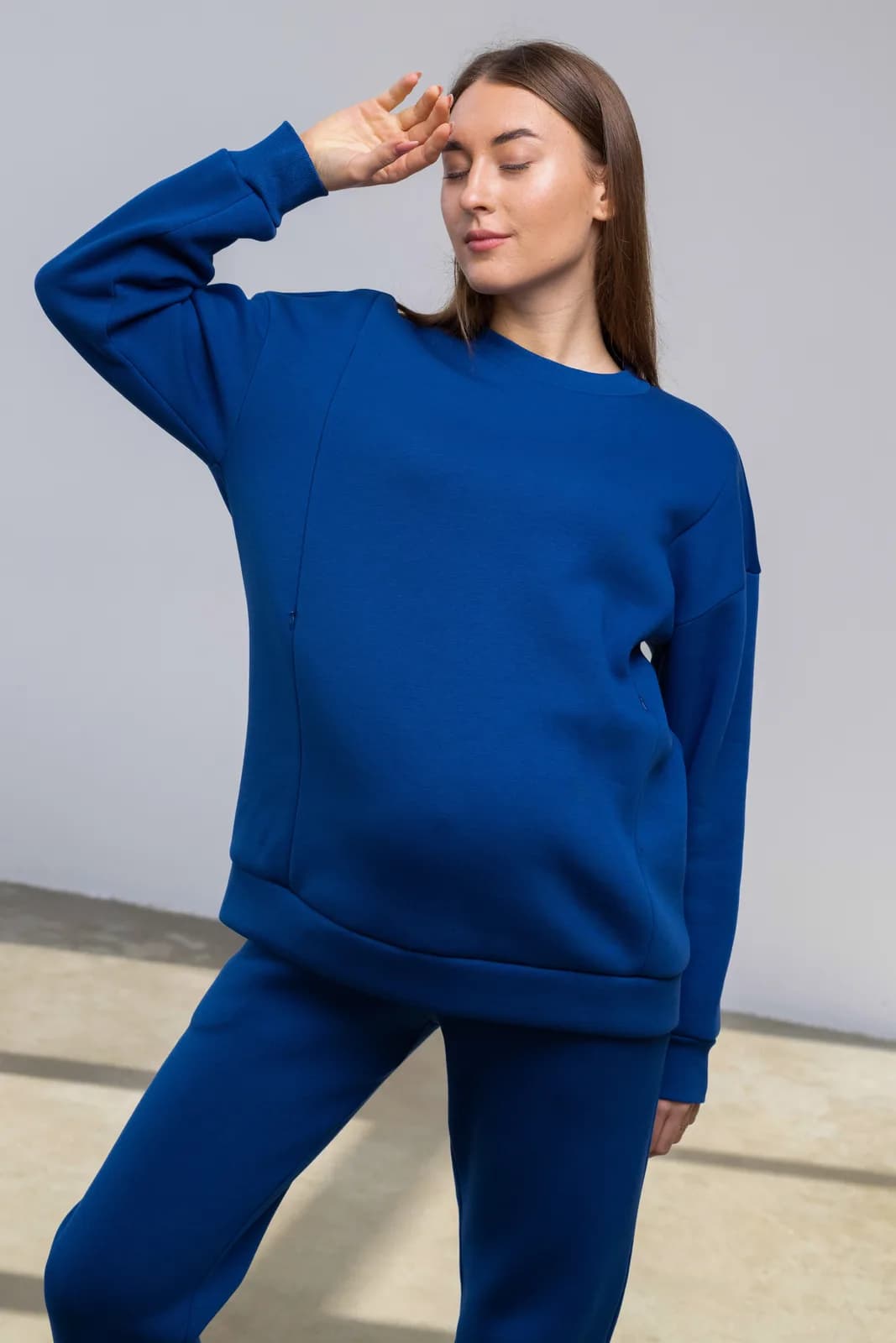 Костюм спортивный для беременных и кормления (толстовка+штаны) S-XL Юла мама VIENO ST-42.011 -синий фото 7 Костюм спортивный для беременных и кормления (толстовка+штаны) S-XL Юла мама VIENO ST-42.011 -синий фото 7