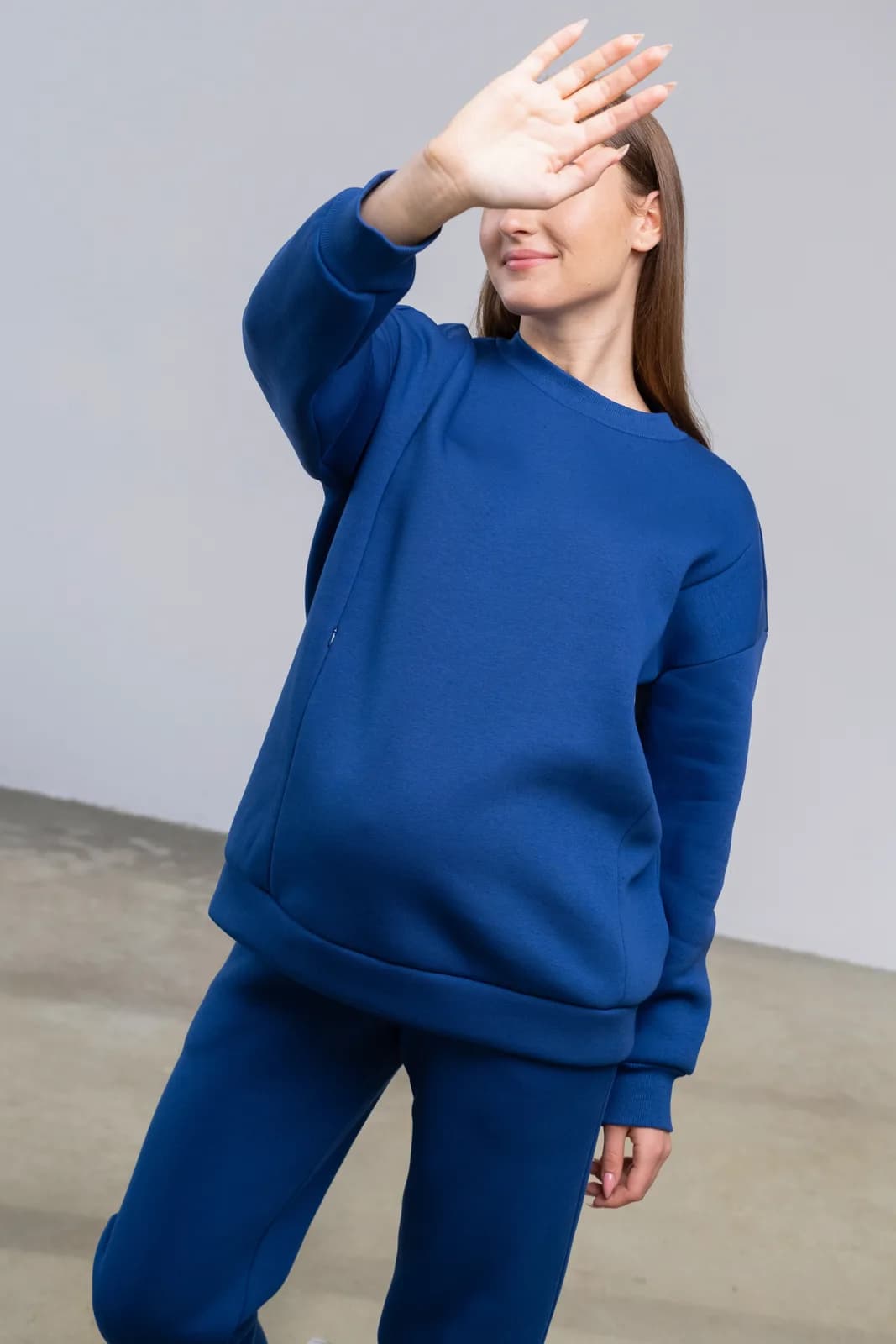 Костюм спортивный для беременных и кормления (толстовка+штаны) S-XL Юла мама VIENO ST-42.011 -синий фото 5 Костюм спортивный для беременных и кормления (толстовка+штаны) S-XL Юла мама VIENO ST-42.011 -синий фото 5