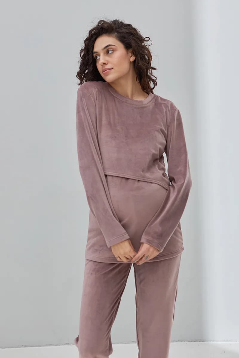 Пижама для беременных и кормления (свитшот дл.рук+штаны) S-XL Юла мама HYGGE NW-5.13.1 -сиреневый фото 8 Пижама для беременных и кормления (свитшот дл.рук+штаны) S-XL Юла мама HYGGE NW-5.13.1 -сиреневый фото 8
