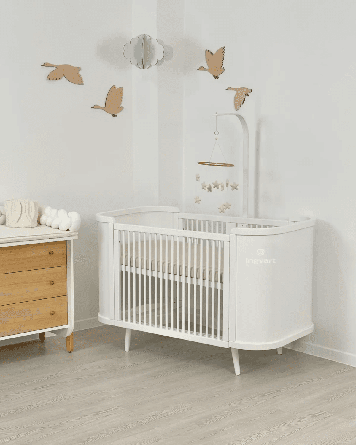 Кровать-трансформер 4в1 IngVart Boho Slim с подвижной стенкой 20701018 Кровать-трансформер 4в1 IngVart Boho Slim с подвижной стенкой 20701018