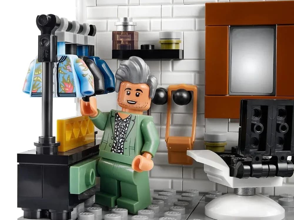 Конструктор Lego Creator Queer Eye - The Fab 5 Loft 974дет 10291 фото 3