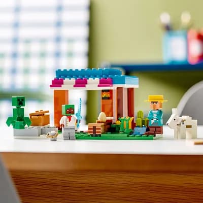 Конструктор Lego Minecraft Пекарня 154дет 21184 фото 4