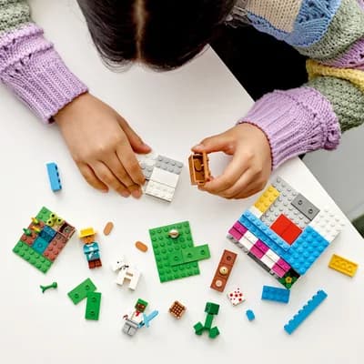 Конструктор Lego Minecraft Пекарня 154дет 21184 фото 6