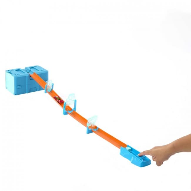 Трек Hot Wheels Ледовое столкновение HKX40 Трек Hot Wheels Ледовое столкновение HKX40