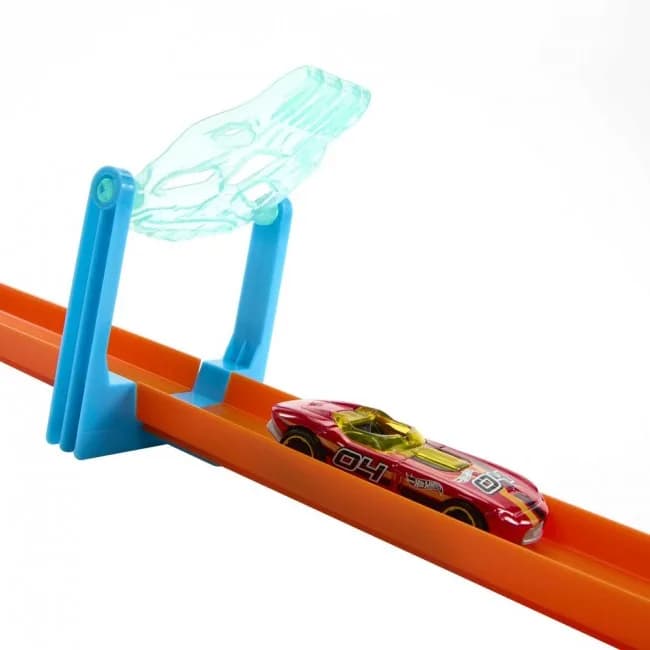 Трек Hot Wheels Ледовое столкновение HKX40 фото 4 Трек Hot Wheels Ледовое столкновение HKX40 фото 4