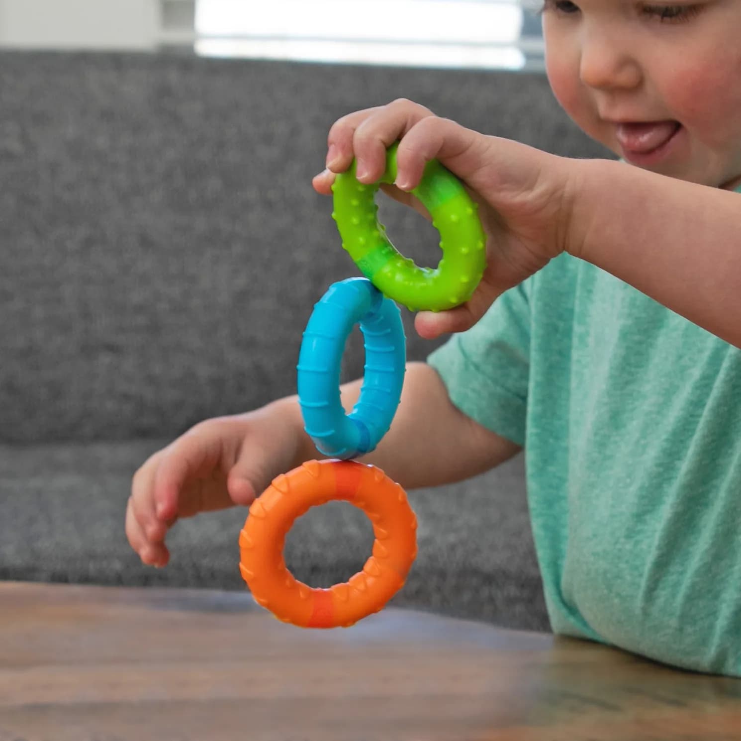 Игрушка тактильная Магнитные кольца Fat Brain Toys SillyRings 3шт F269ML фото 3