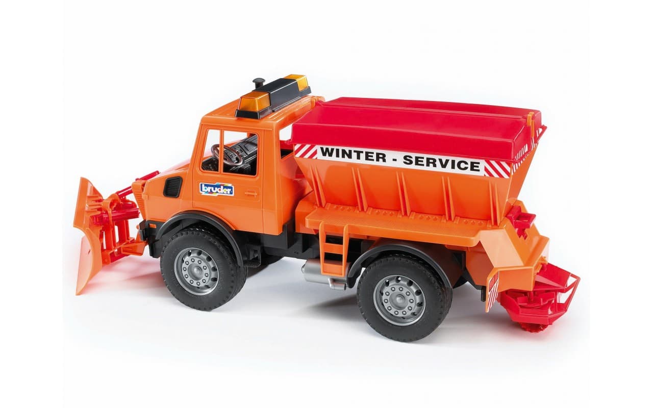 Cнегоуборочный автомобиль MB Unimog Bruder 02572 Cнегоуборочный автомобиль MB Unimog Bruder 02572