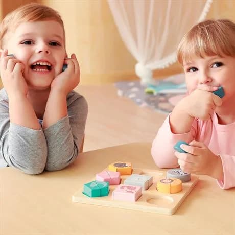 Рамка-вкладиш Viga Toys Форми і дикі тварини 44012 фото 3 Рамка-вкладиш Viga Toys Форми і дикі тварини 44012 фото 3