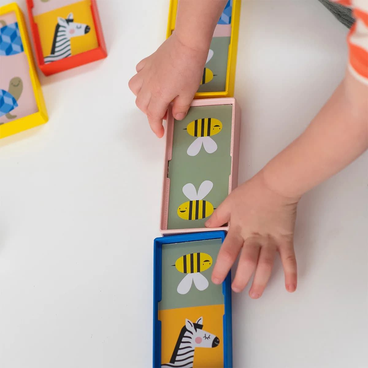 Розвиваюча гра Taf Toys Моє перше доміно Савана 12865 фото 6