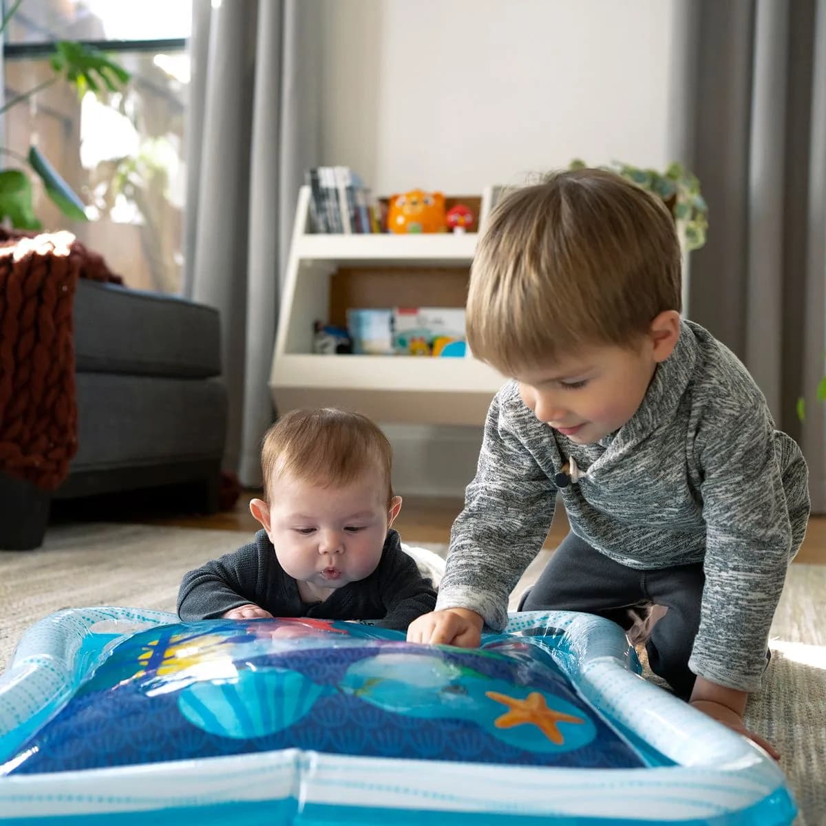 Килимок водний Baby Einstein Opus's Ocean of Discovery 12628 фото 2 Килимок водний Baby Einstein Opus's Ocean of Discovery 12628 фото 2
