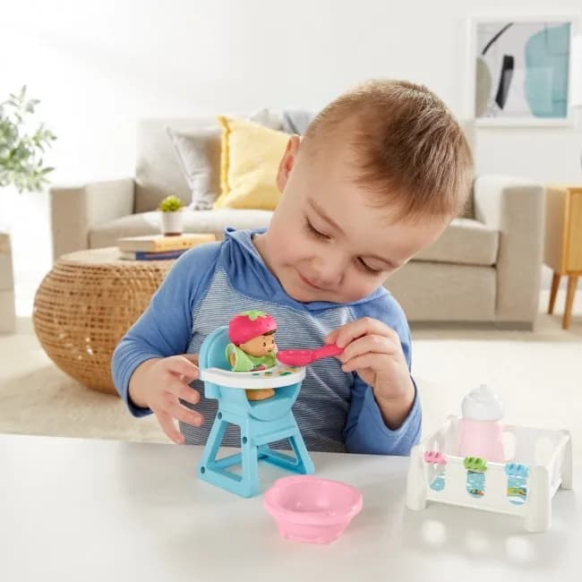 Набор игровой Little People Уход за малышами GKP64 фото 6 Набор игровой Little People Уход за малышами GKP64 фото 6