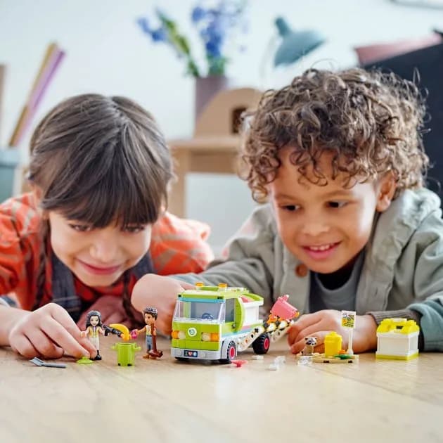 Конструктор Lego Friends Сміттєпереробна вантажівка 259дет 41712 фото 4 Конструктор Lego Friends Сміттєпереробна вантажівка 259дет 41712 фото 4