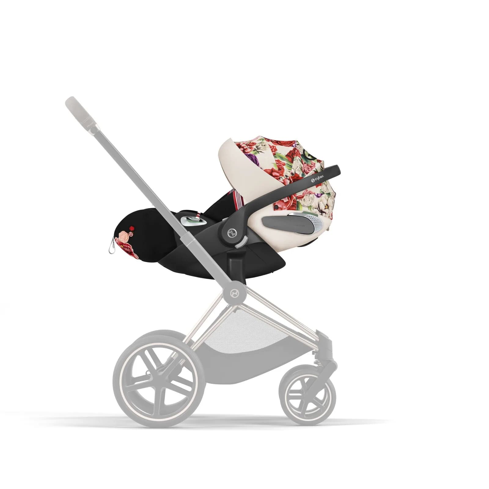 Автокресло Cybex Cloud T i-Size 523000291 Spring Blossom Light фото 5 Автокресло Cybex Cloud T i-Size 523000291 Spring Blossom Light фото 5
