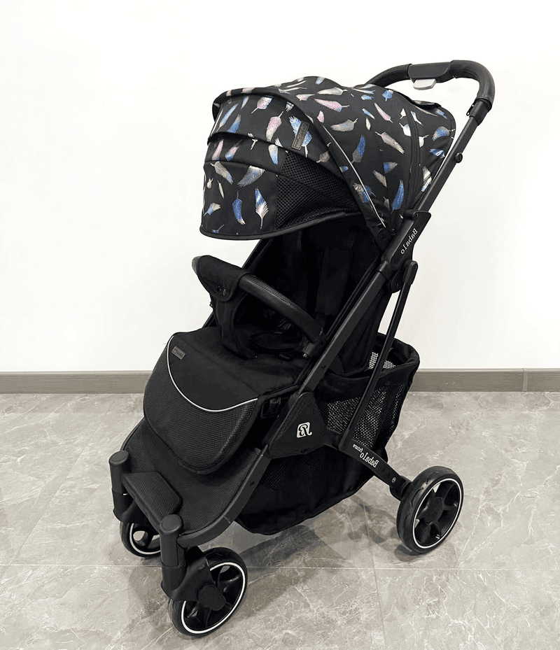 Коляска прогулочная Pote Future PF-01 silver Коляска прогулочная Pote Future PF-01 silver