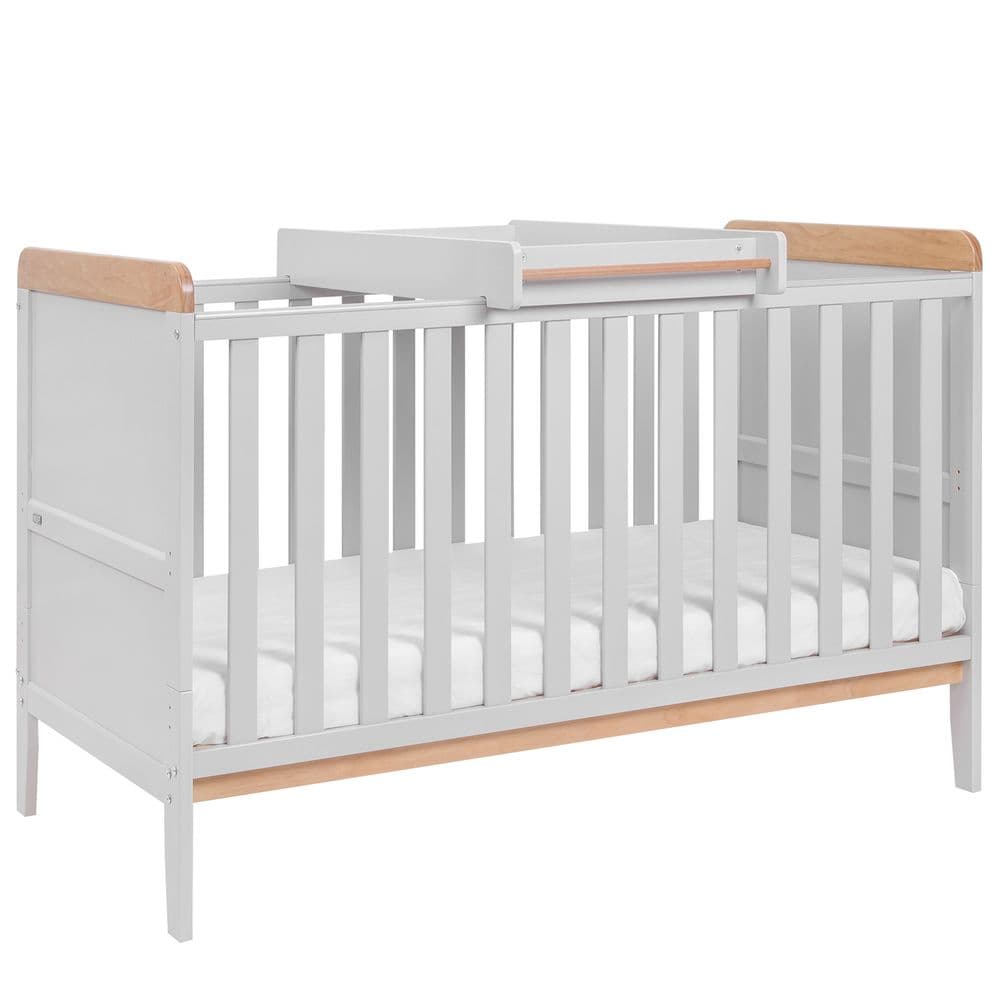 Кровать Tutti Bambini Rio с пеленатором и матрасом Deluxe Eco Fibre 70х140 см 211030/7235.01 Кровать Tutti Bambini Rio с пеленатором и матрасом Deluxe Eco Fibre 70х140 см 211030/7235.01