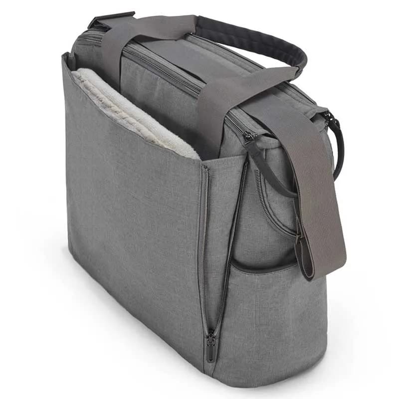 Сумка Inglesina Aptica Dual Bag Iceberg Grey 71474 фото 8 Сумка Inglesina Aptica Dual Bag Iceberg Grey 71474 фото 8