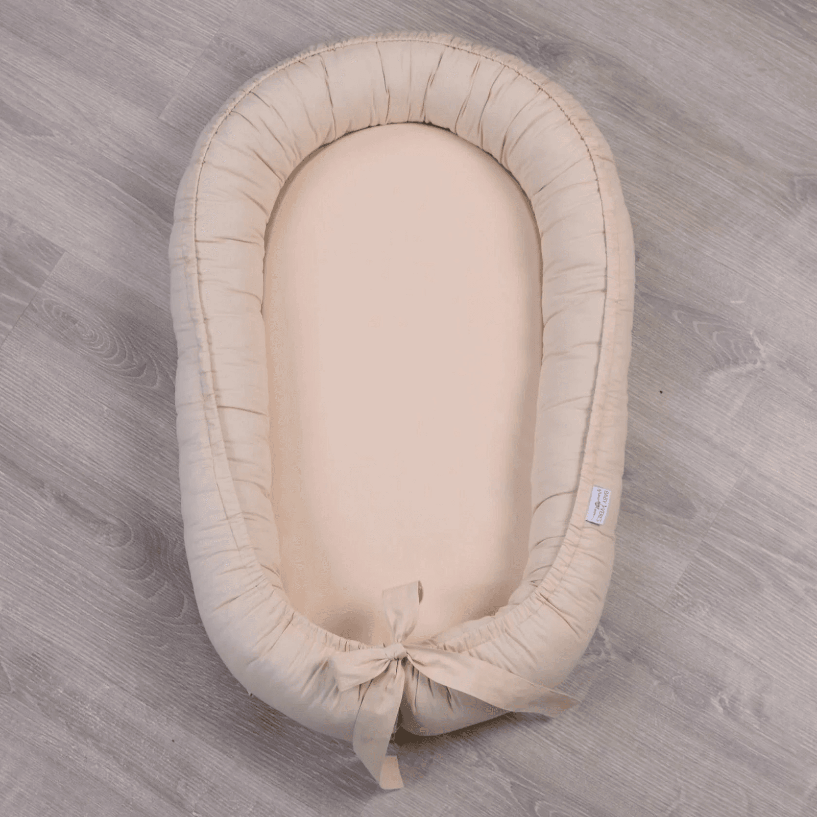 Кокон-переноска Верес Medium Macaroon Vanilla 450.18