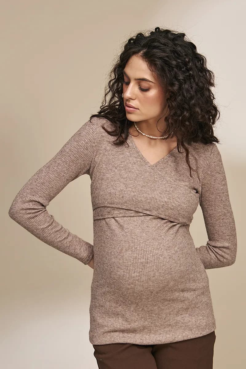 Джемпер для беременных и кормления S-XL Юла мама HELEN BL-33.011 -коричневый фото 2 Джемпер для беременных и кормления S-XL Юла мама HELEN BL-33.011 -коричневый фото 2