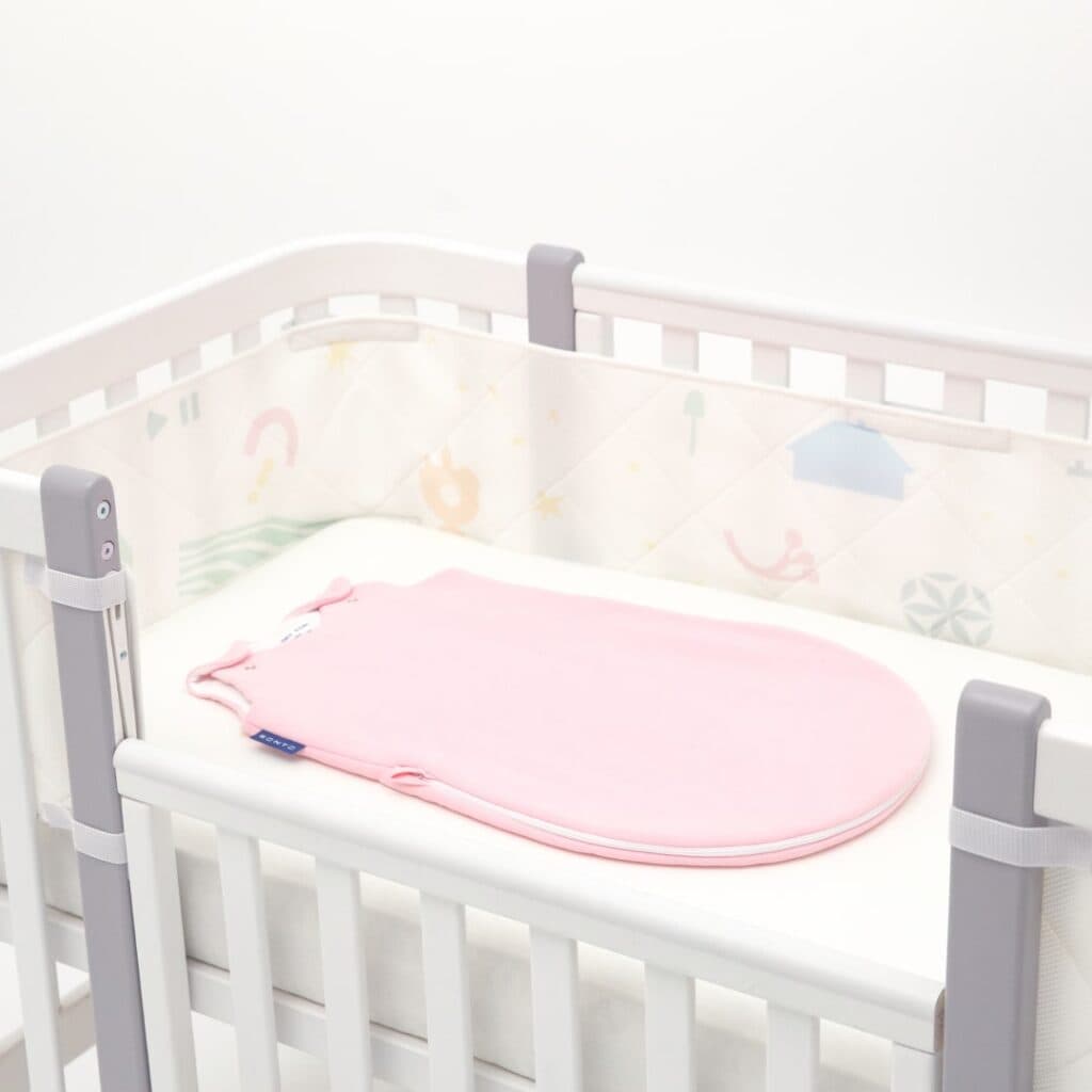 Постельный комплект Sonto Sleepset Демисезон 120*60 см с закругленными углами Кремовая роза 0530 Постельный комплект Sonto Sleepset Демисезон 120*60 см с закругленными углами Кремовая роза 0530