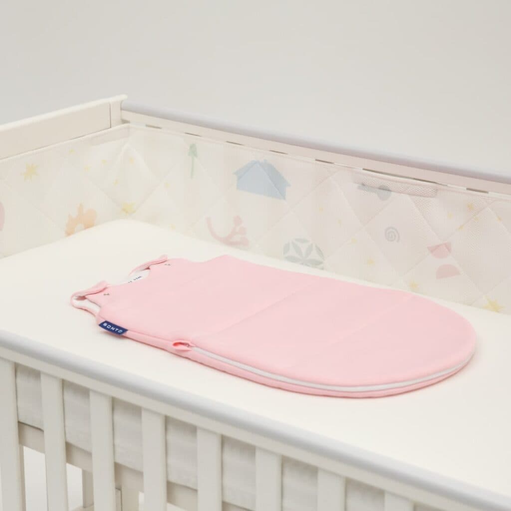 Постельный комплект Sonto Sleepset Зима 120*60 см с прямыми углами Кремовая роза 0100 Постельный комплект Sonto Sleepset Зима 120*60 см с прямыми углами Кремовая роза 0100