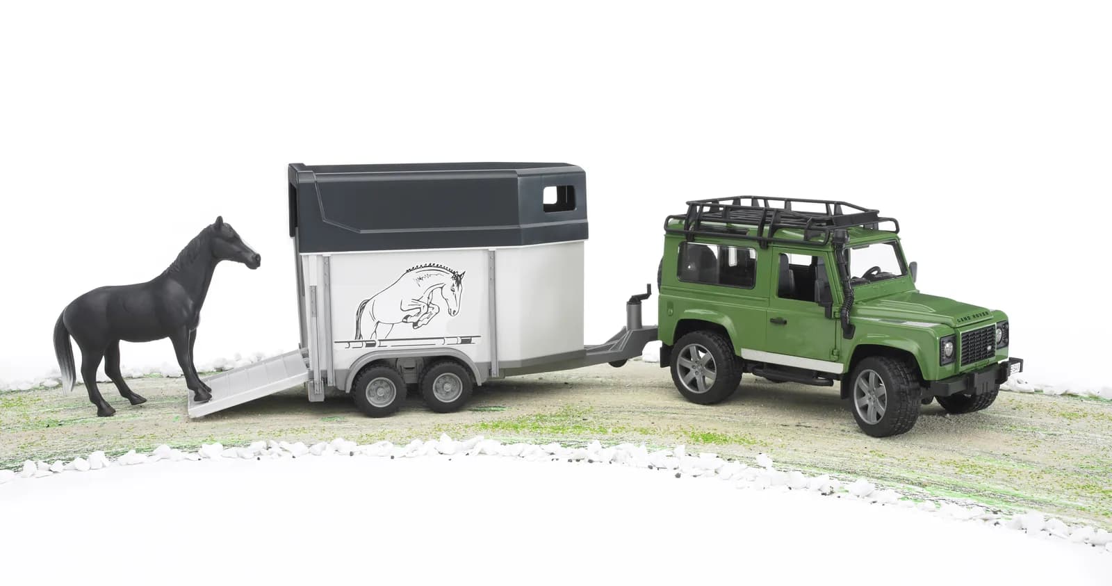 Позашляховик Land Rover Defender з трейлером для перевезення коней та кінь 1:16 Bruder 02592 фото 3 Позашляховик Land Rover Defender з трейлером для перевезення коней та кінь 1:16 Bruder 02592 фото 3
