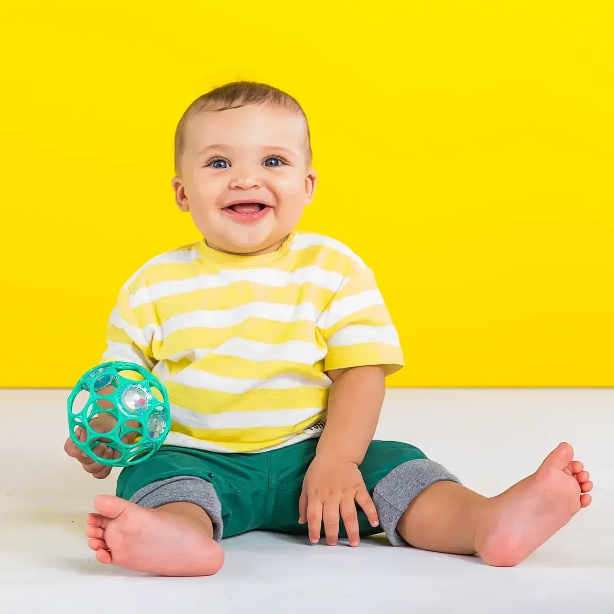 Погремушка Bright Starts Oball Rattle 11486 фото 4