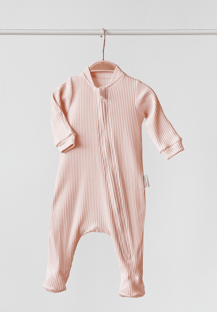 Комбинезон для новорожденного "Strip" Magbaby 107360 - персиковый Комбинезон для новорожденного "Strip" Magbaby 107360 - персиковый