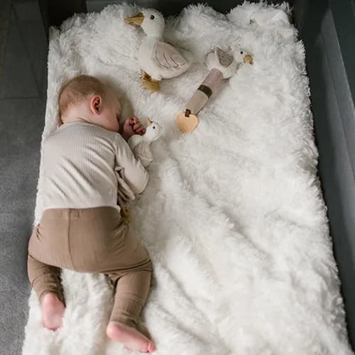 Іграшка м'яка BabyOno Гуска Зоя 50см 1554 фото 2 Іграшка м'яка BabyOno Гуска Зоя 50см 1554 фото 2