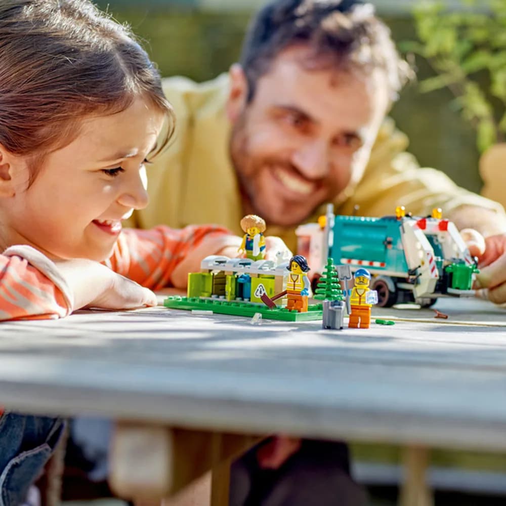Конструктор LEGO City Сміттєпереробна вантажівка 261дет 60386 фото 9 Конструктор LEGO City Сміттєпереробна вантажівка 261дет 60386 фото 9