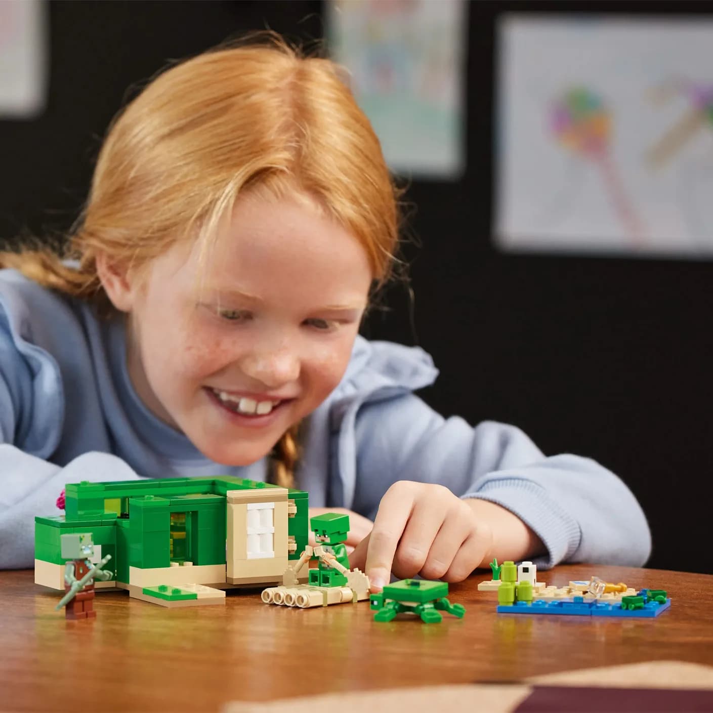 Конструктор Lego Minecraft Пляжный дом 234дет 21254 фото 7 Конструктор Lego Minecraft Пляжный дом 234дет 21254 фото 7