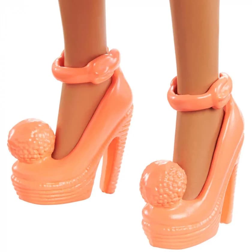 Кукла Barbie Модница HJR99 фото 5 Кукла Barbie Модница HJR99 фото 5
