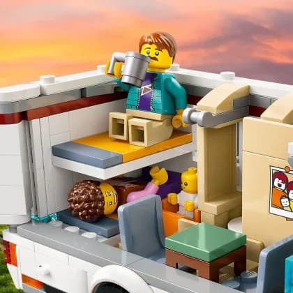 Конструктор Lego City Пригодницький будинок на колесах 385дет 60454 фото 6 Конструктор Lego City Пригодницький будинок на колесах 385дет 60454 фото 6