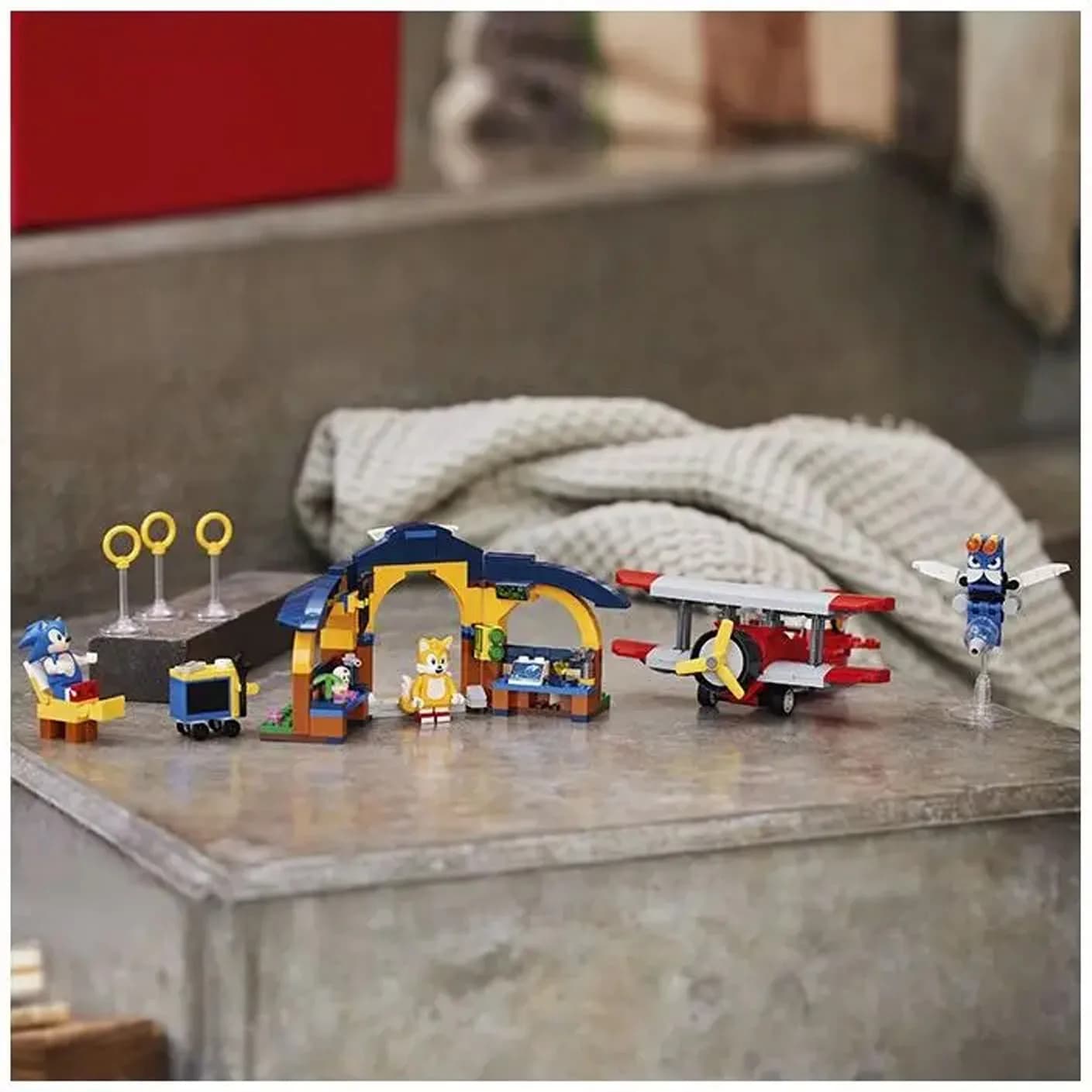 Конструктор Lego Sonic Мастерская Тейлз и самолет Торнадо 376дет 76991 фото 6 Конструктор Lego Sonic Мастерская Тейлз и самолет Торнадо 376дет 76991 фото 6