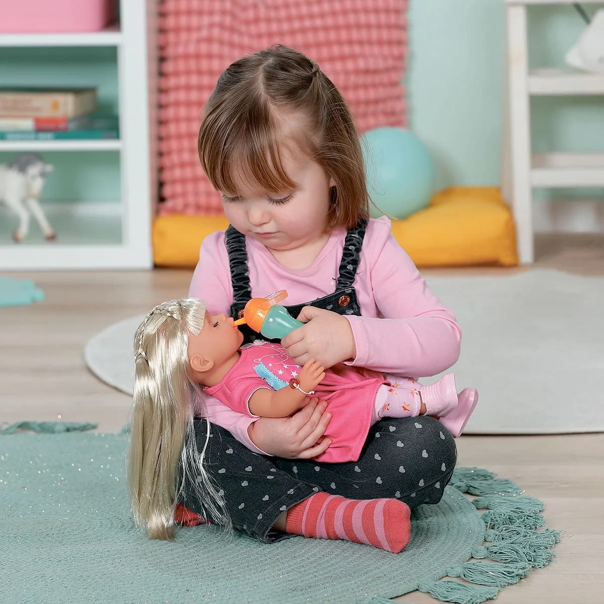 Кукла ZAPF Baby Born Маленькая сестричка 36см 835715 фото 6 Кукла ZAPF Baby Born Маленькая сестричка 36см 835715 фото 6