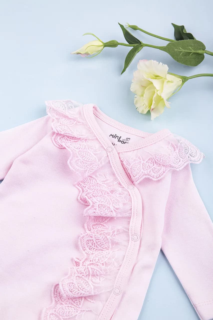 Комбінезон+пов'язка для виписки 0-6 Mini born 2071 -рожевий фото 3 Комбінезон+пов'язка для виписки 0-6 Mini born 2071 -рожевий фото 3