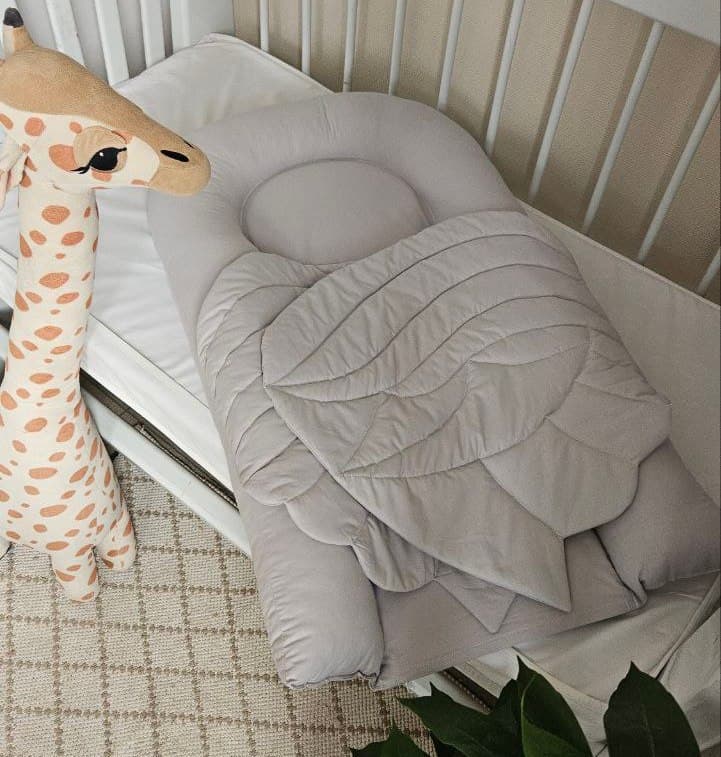 Кокон Chickabiddy с крыльями CH-KHH-103 серый Кокон Chickabiddy с крыльями CH-KHH-103 серый