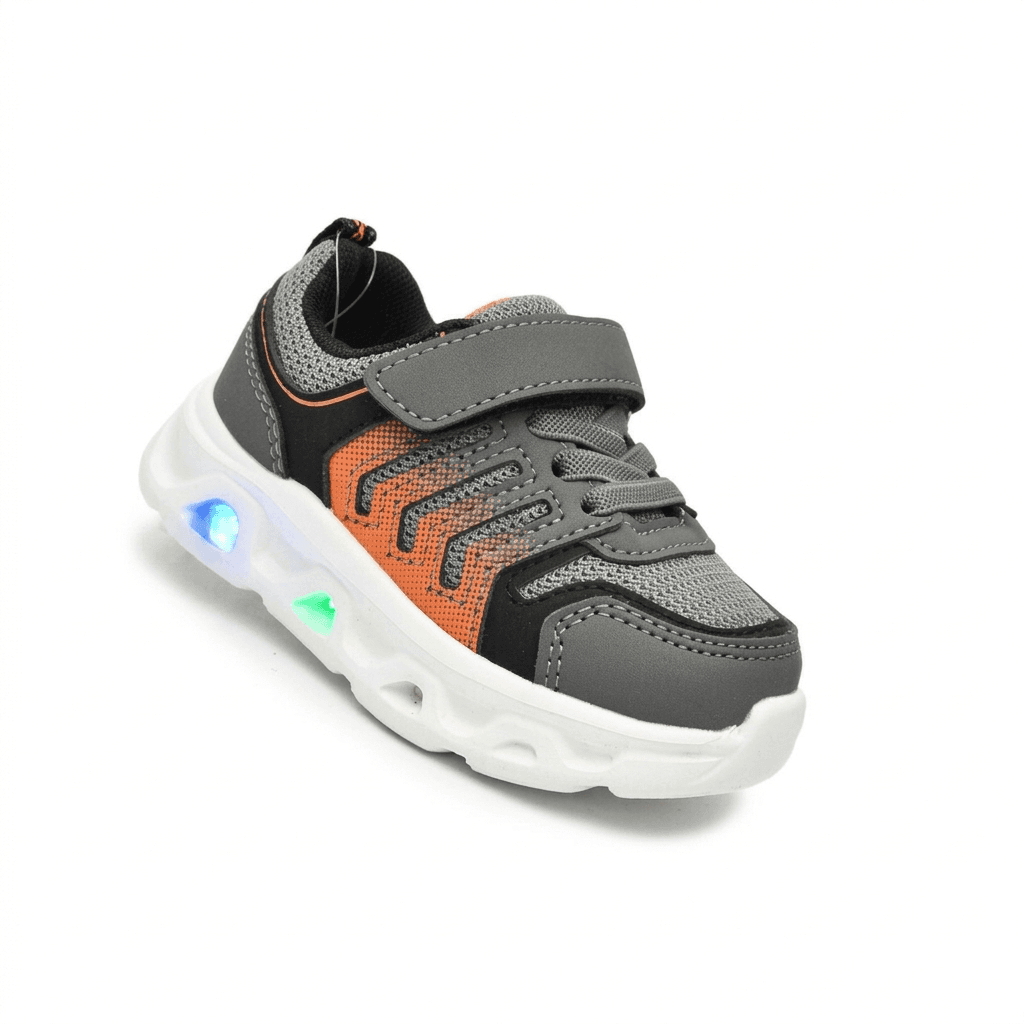 Кросівки для хлопчика Tom.m з LED-підсвічуванням та шкіряною устілкою Кросівки для хлопчика Tom.m з LED-підсвічуванням та шкіряною устілкою