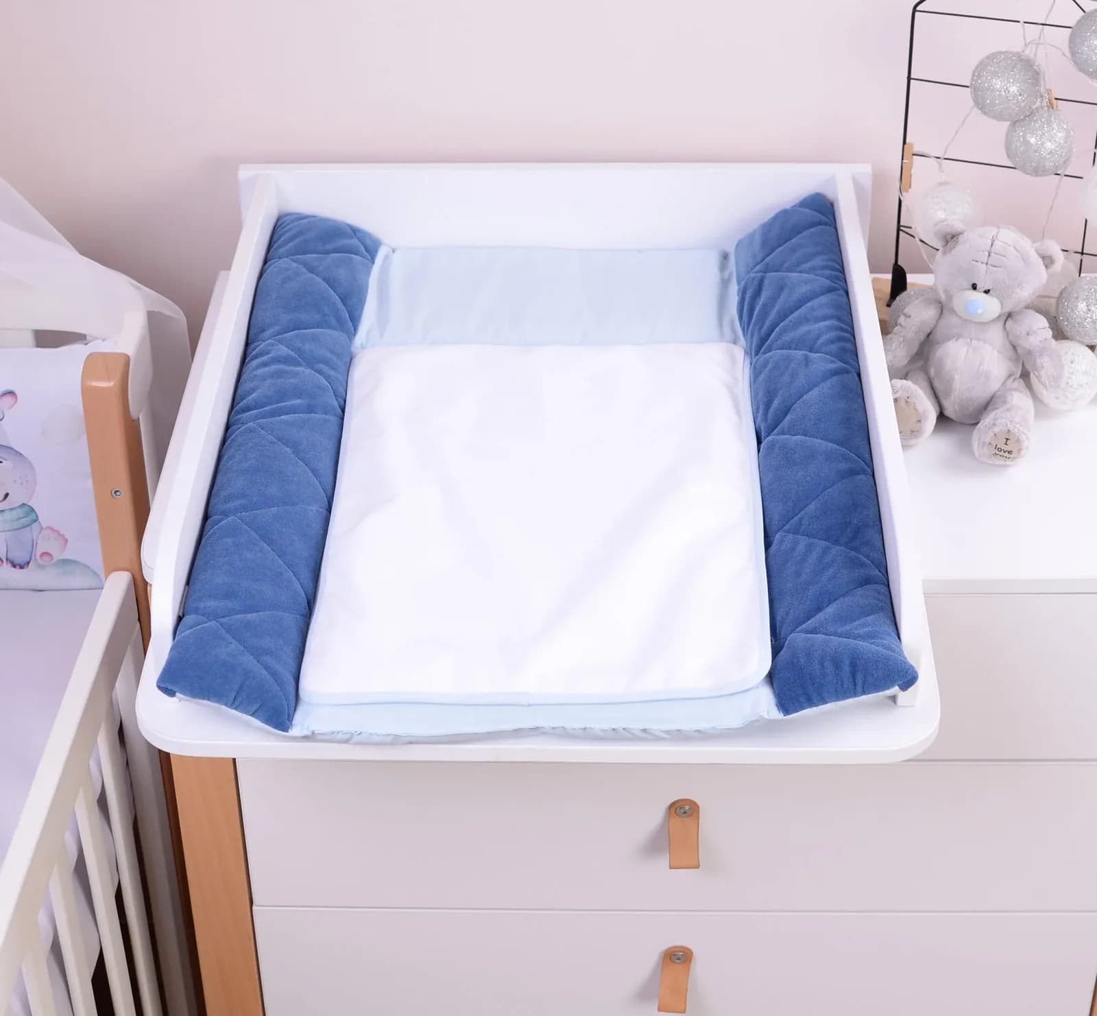 Матрас пеленальный Верес Velour 50х70 см Deep blue 429.02 фото 2 Матрас пеленальный Верес Velour 50х70 см Deep blue 429.02 фото 2